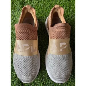 APL TechLoom Bliss Womens 7 Metallic Champagne Silver Slip On Running Shoes